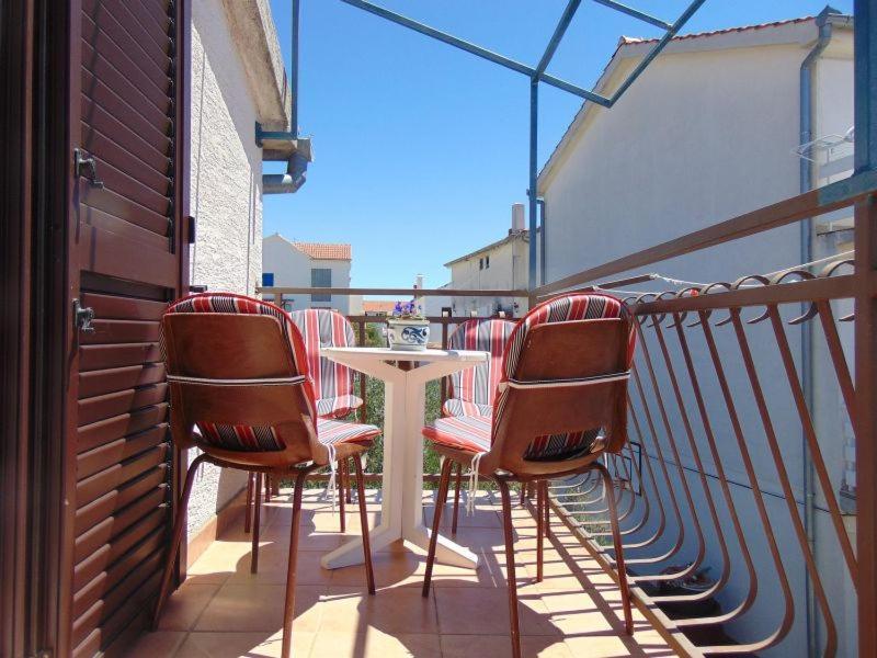 Apartment Mirjana Vodice Eksteriør bilde